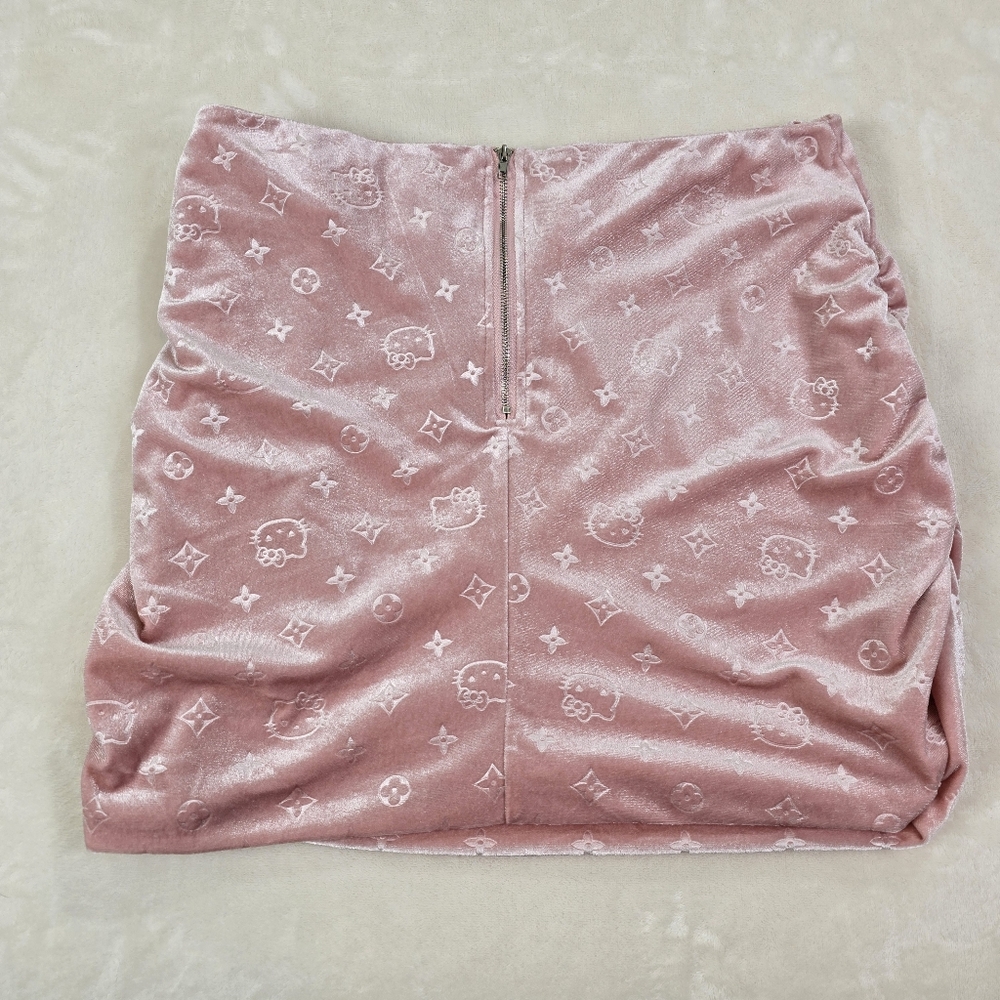 OUCHHH Women's Hello Kitty Skirt  size 2XL - Picture 3 of 6